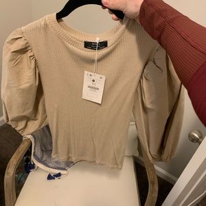 NWT Bershka /ASOS puff sleeve ribbed top in sand color